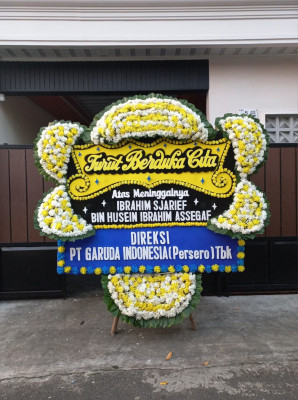 Papan Bunga Duka di Saombo