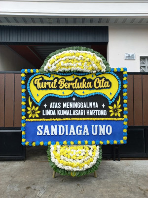 Papan Bunga Duka di Saombo